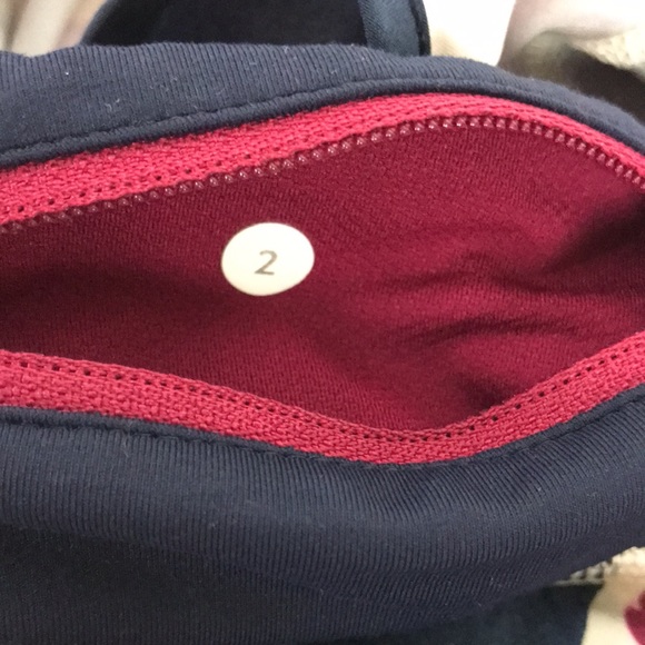 Lululemon women’s speed up shorts size 2 - Picture 7 of 11